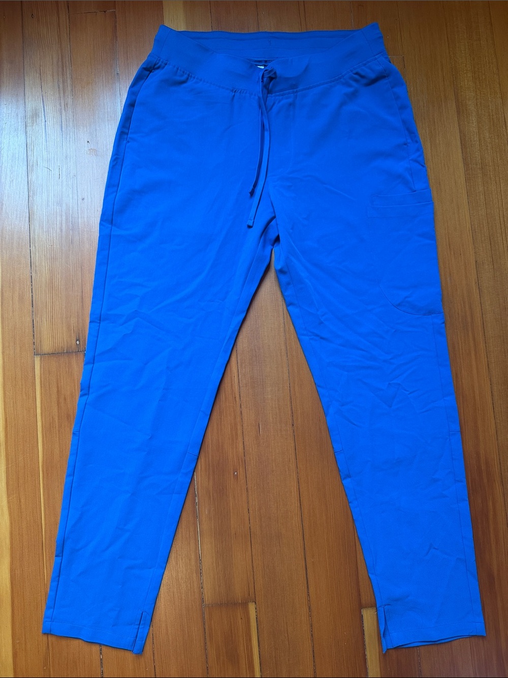 Women’s Mandala scrubs Royal Blue size M